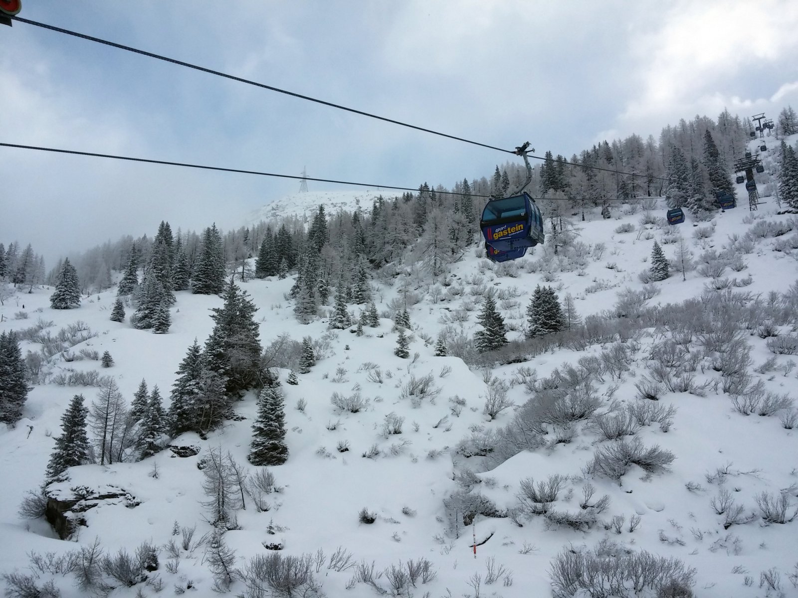 Friss a hó, friss a hangulat.