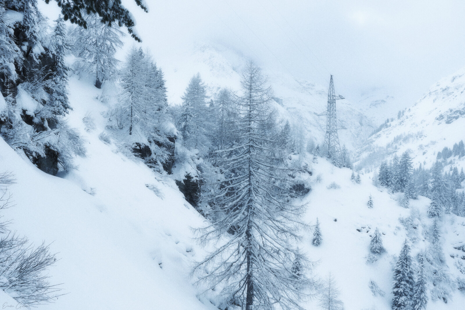 A víztározó felett