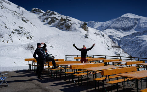 Az étterem teraszán