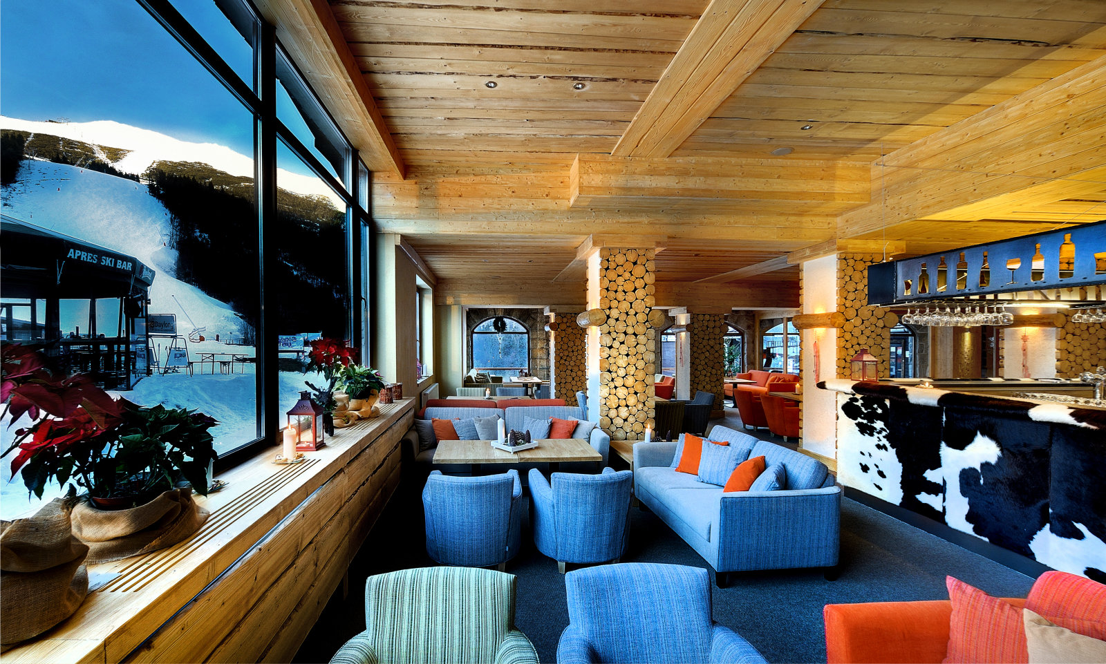 ski-lounge-21643620568-o.jpg