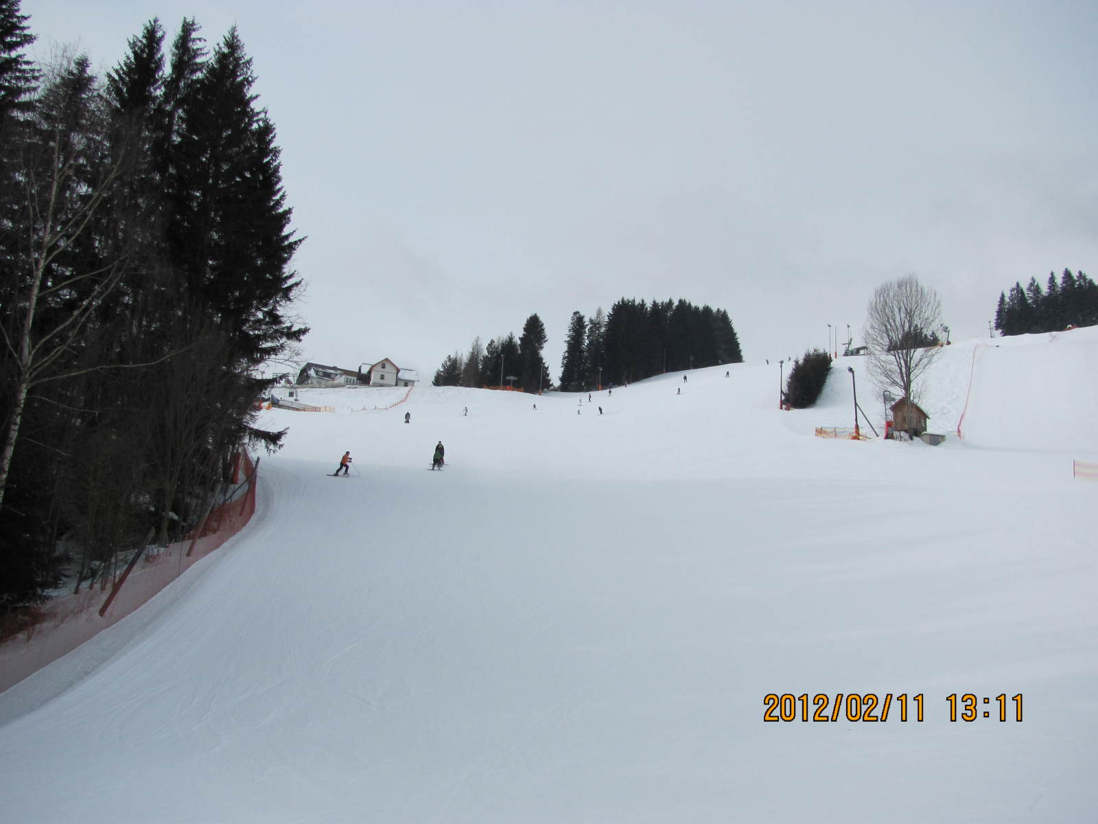 Alsó csákányostól