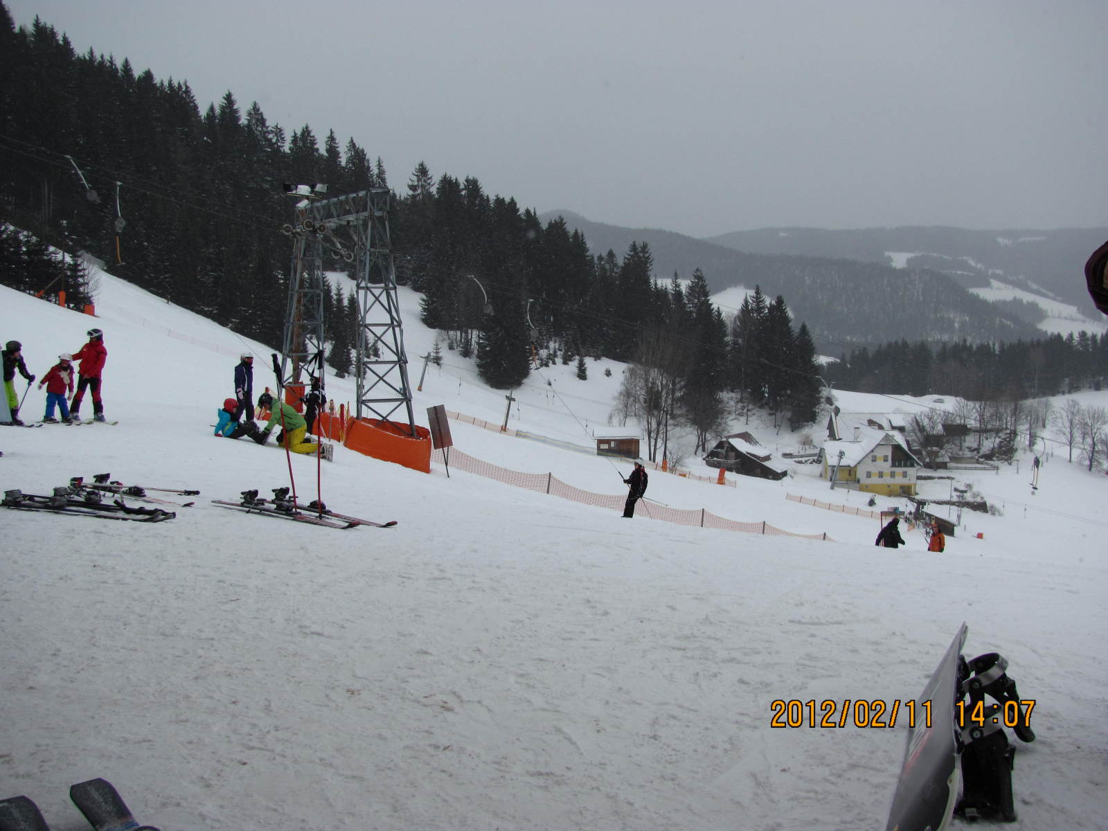 Pénztár környékéről