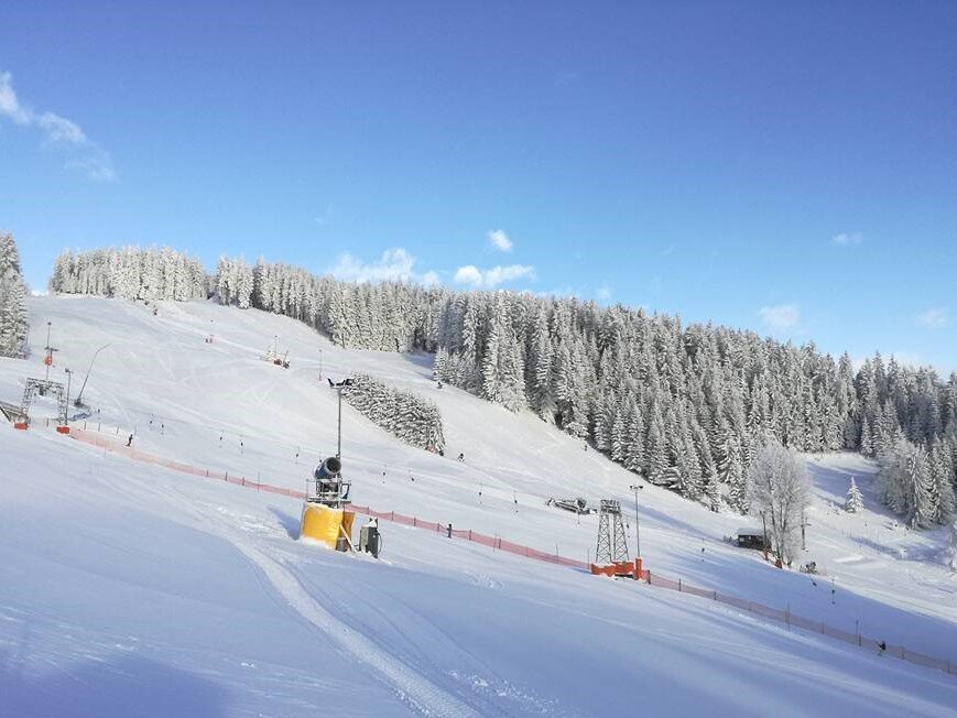 Familienschiberg-St-Jakob-im-Walde-Familienschigebiet-Oststeiermark-2018.jpg