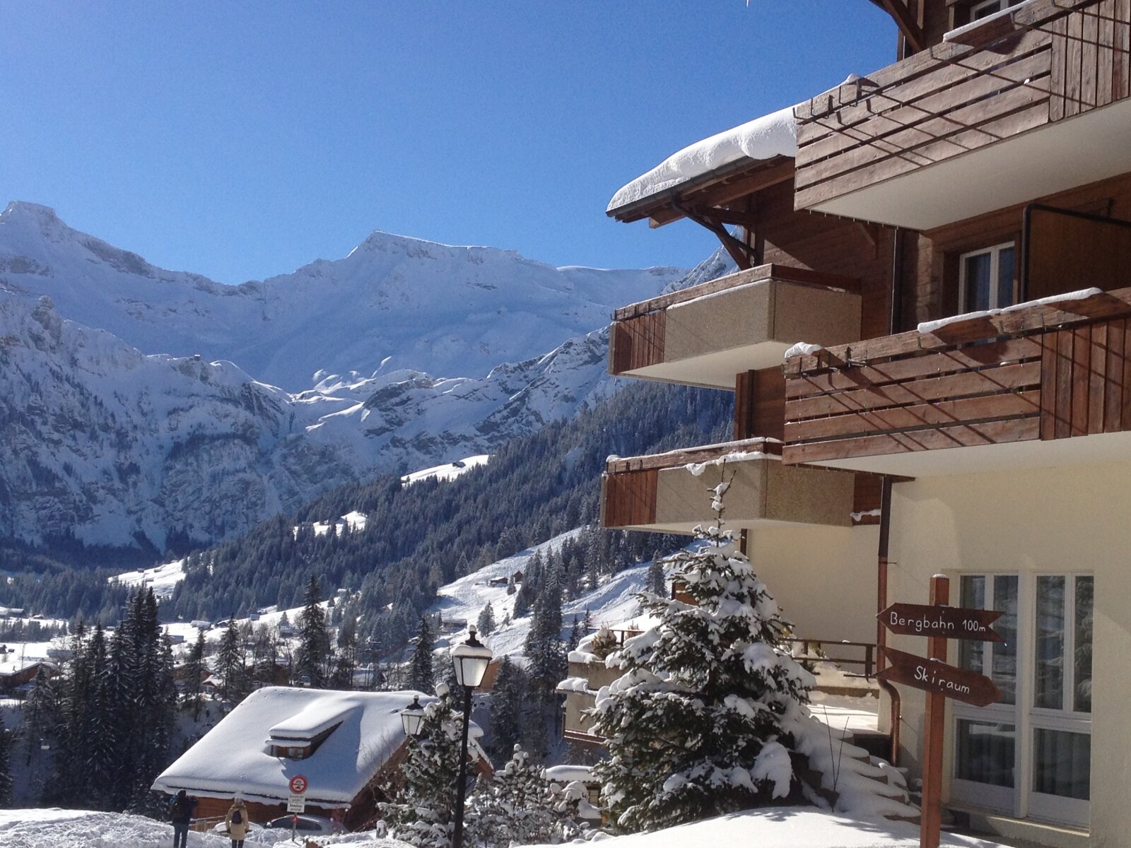 Hotel-Steinmattli-Winter-5-Aussenansicht.JPG