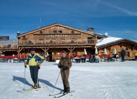 Alpette-n (1895 m) túristaház és vendéglő