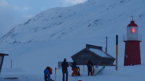 Oberalppasson a sítúrázók már készülődnek