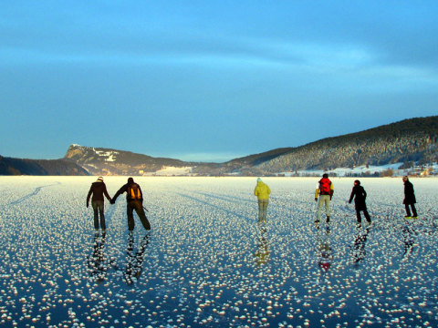 Lac de Joux - Korcsolyázás a befagyott tavon