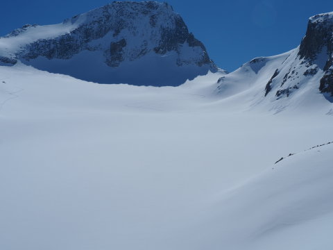 itt nem sokan jöttek le