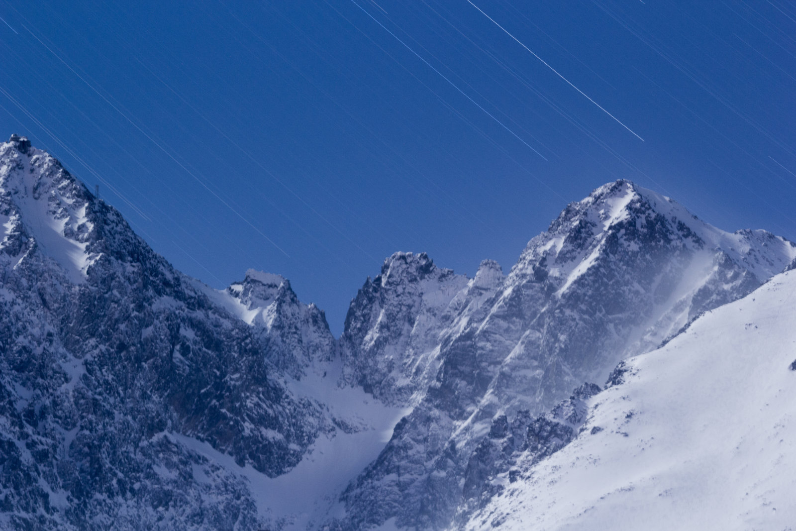 Tátralomnic, holdfényes éjszakán