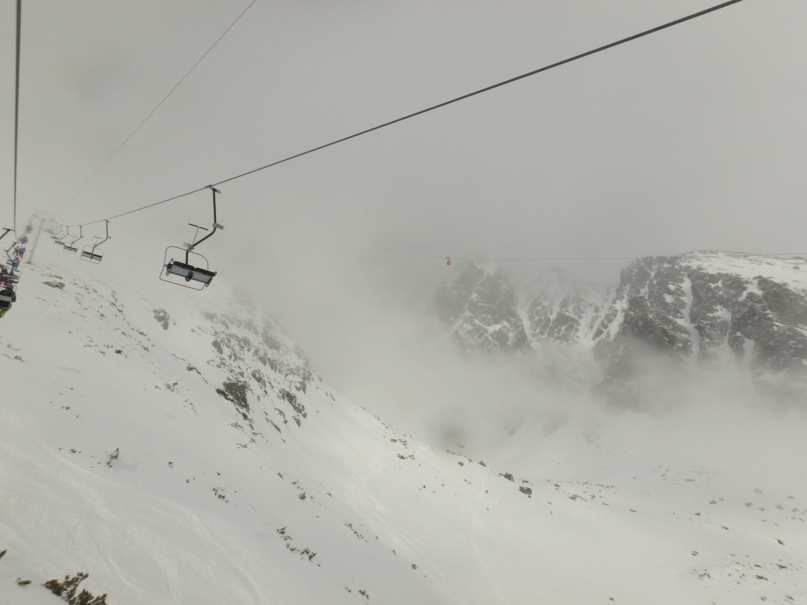 Reggel még minden ködbe vész