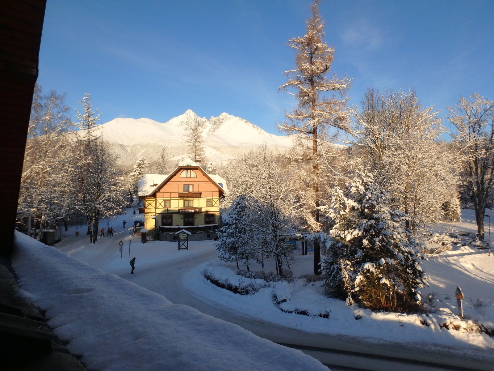 Vasárnap reggeli ébredés