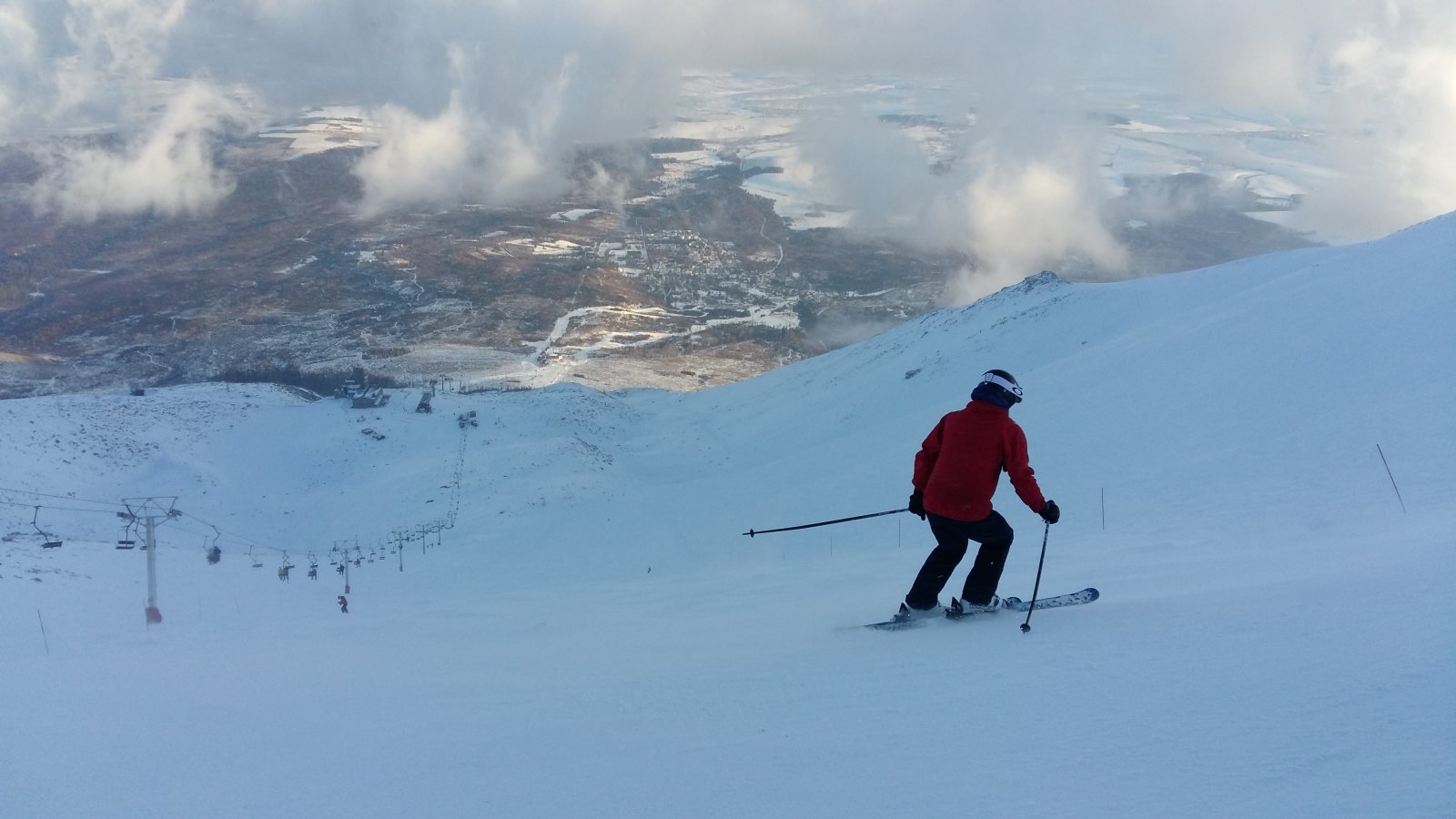 Nem könnyű ráfordulni a Lomnici-nyerege fekete pályára.