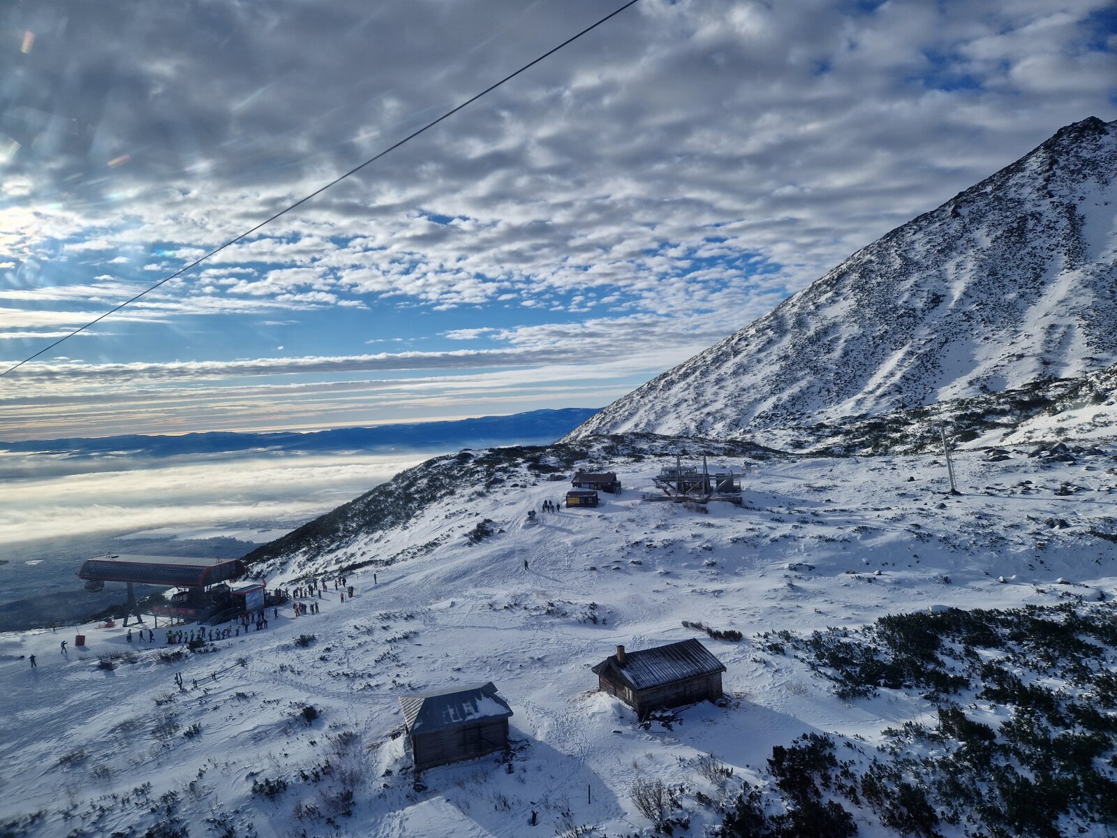 Kabinossal emelkedünk a csúcsra