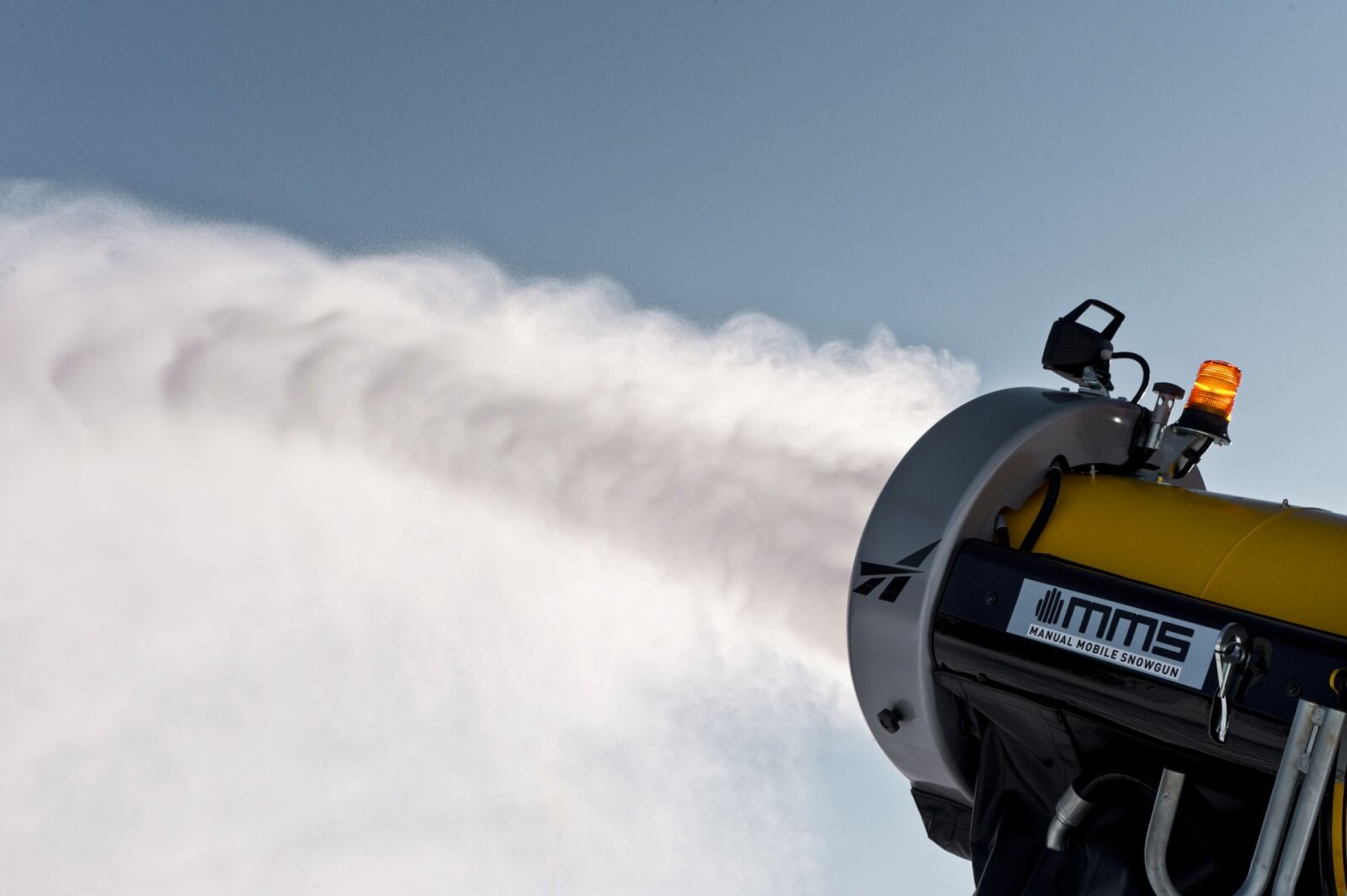 Hóágyú működés közben | Fotó: technoalpin.com