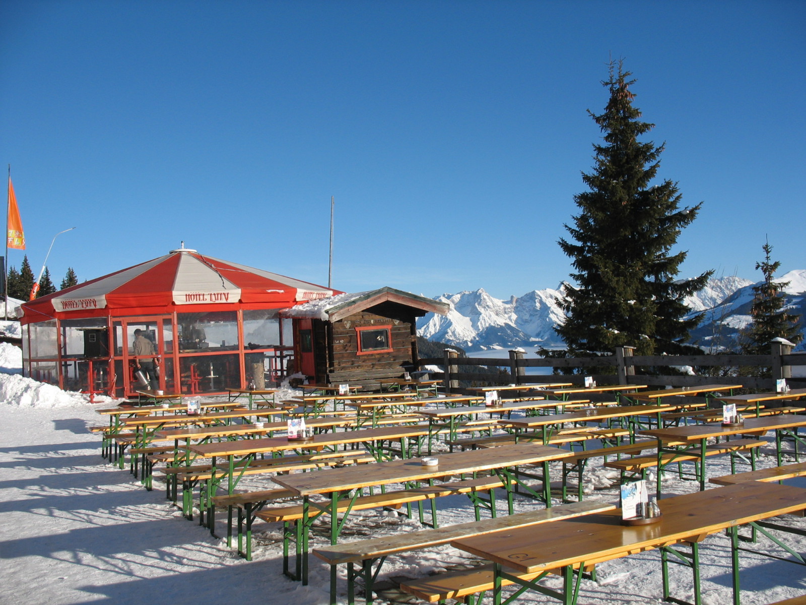 Reggeli készülődés a Glocknerhaus Hüttében (Zell am See)