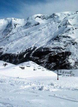 Bosses-ból feljövő felvonó részlete