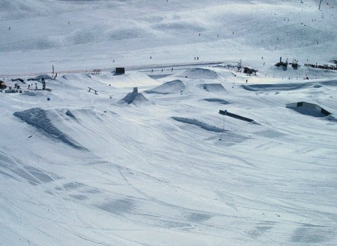 Az egyik snow-park felett