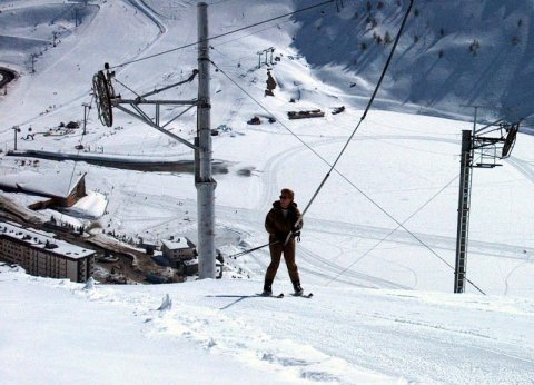 Visszafelé "Tichot" tárcsás felvonóval