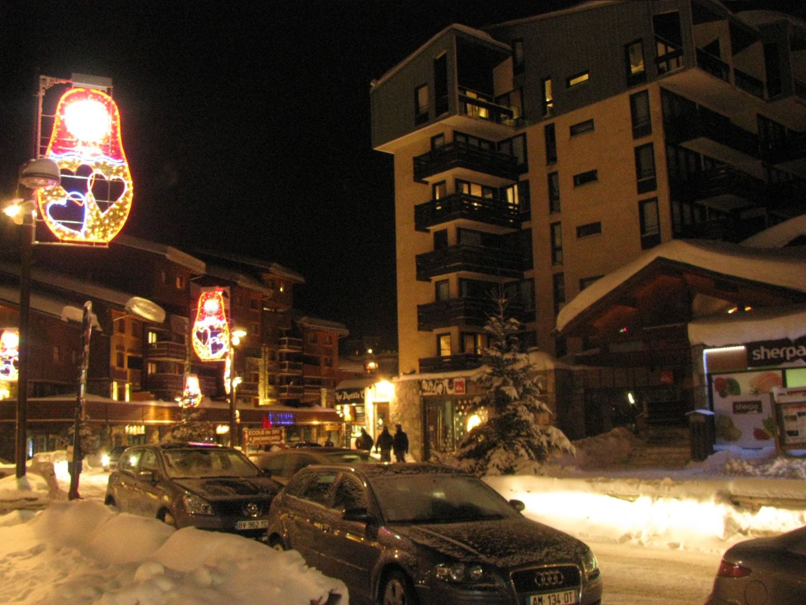 Val Claret központja