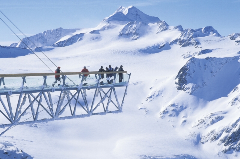 Impozáns kilátó 3000 méteren Söldenben - Kattints a képre a nagyításhoz