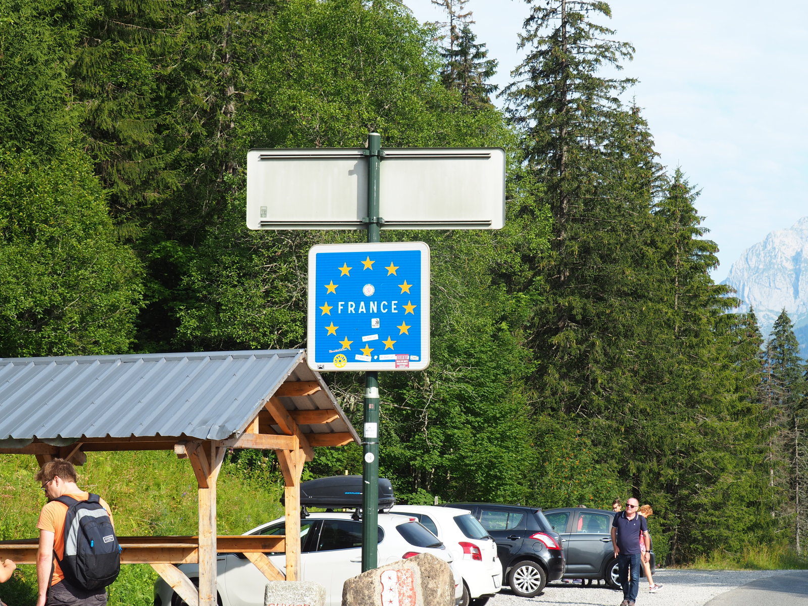 Onnantól már megyünk a France-ba