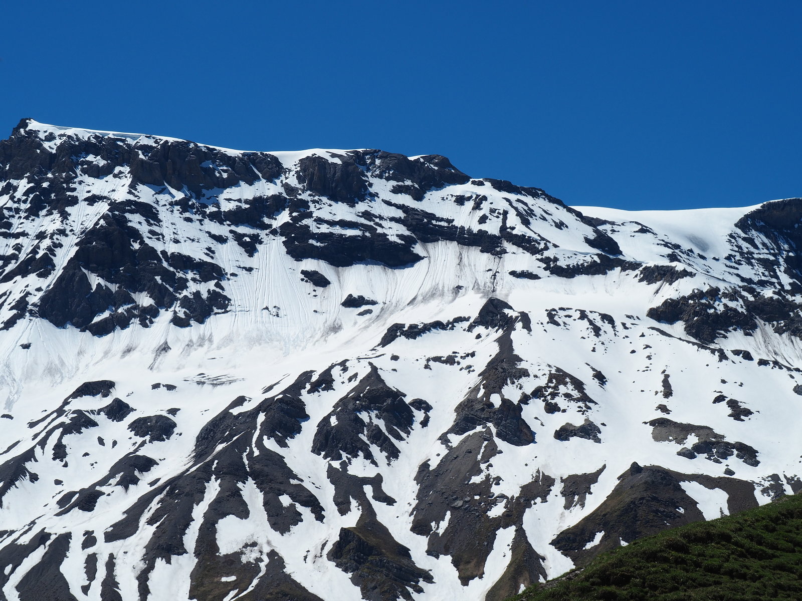 itt még azért volt hó