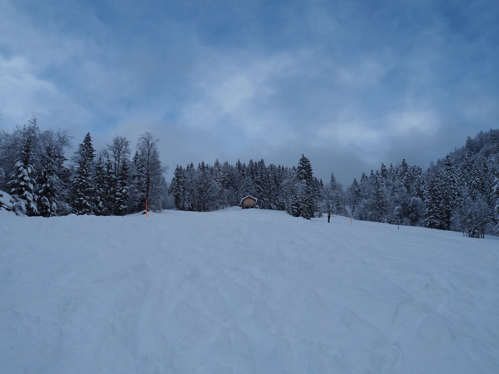 ekkor még nem volt tökéletes kék ég