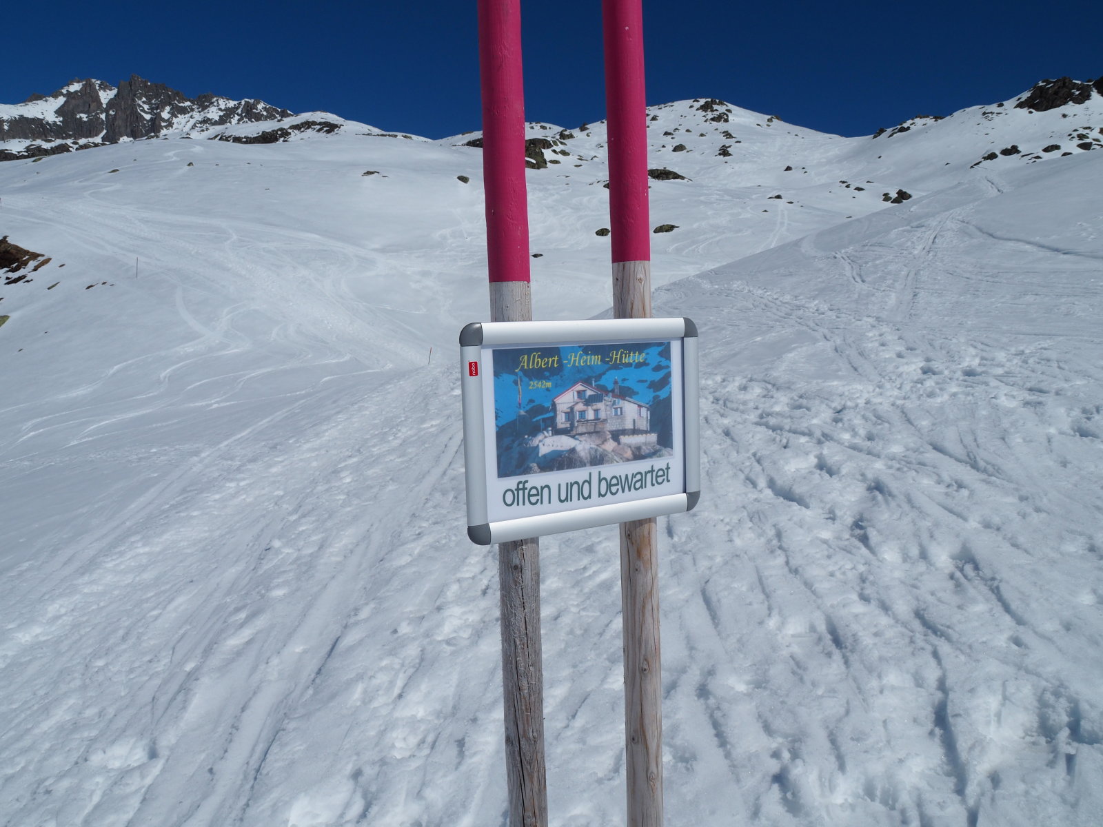 Az Albert-Heim hütte nyitva van