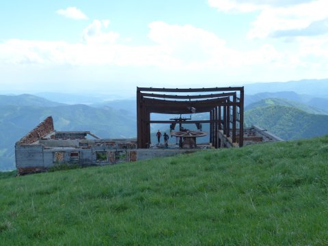 Régi felvonó romjai