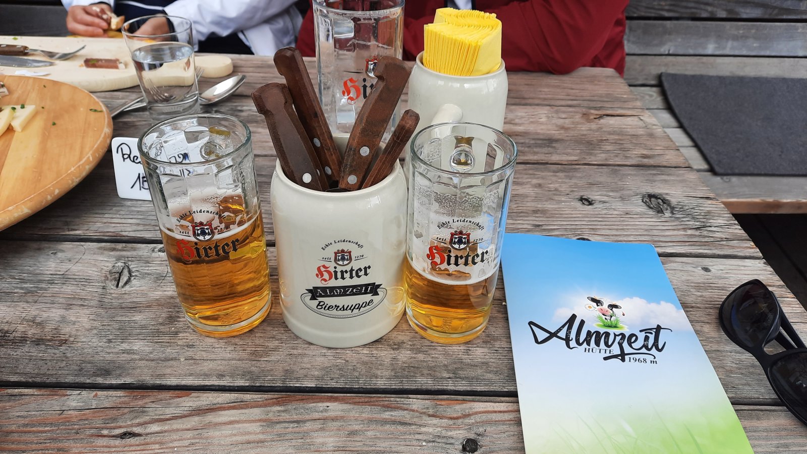 Almzeit vendéglő, ahol finom sörlevessel kezdtük az ebédet.