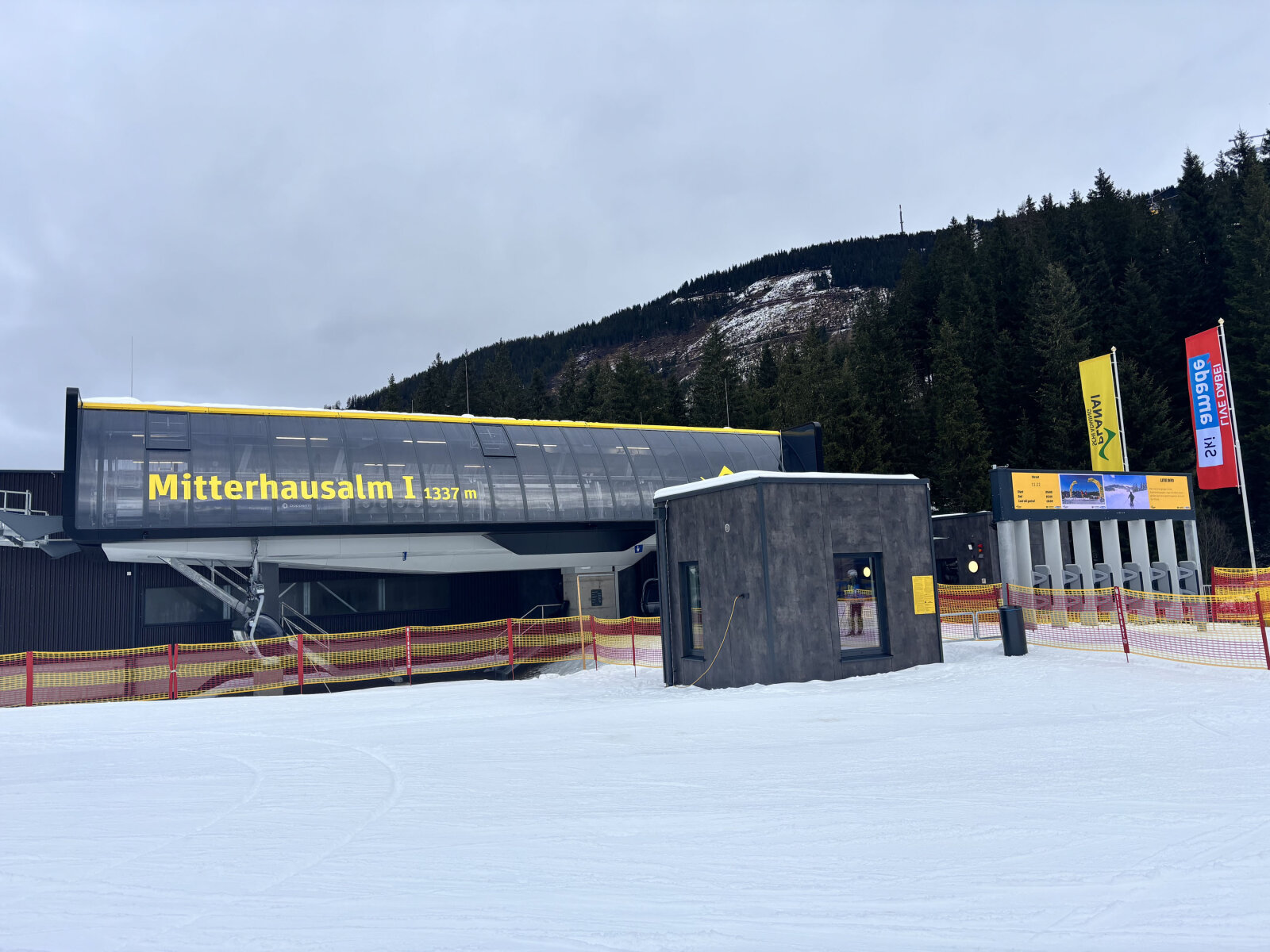 Idén átadták az új lifteket. Ski amadé síterepen: 1 síbérlet, 5 régió, akár 760 km pálya és 270 felvonó !