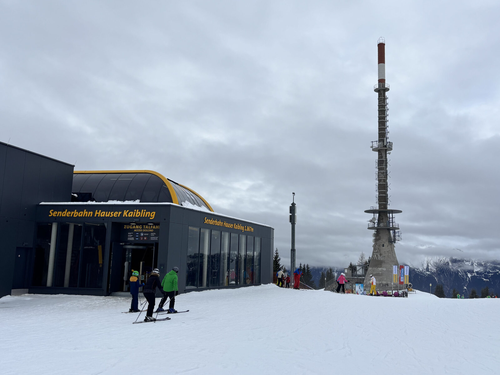 Idén átadták az új lifteket. Ski amadé síterepen: 1 síbérlet, 5 régió, akár 760 km pálya és 270 felvonó !