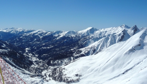 Téte de Sestriere-ről (2675m) , lent: Foux d