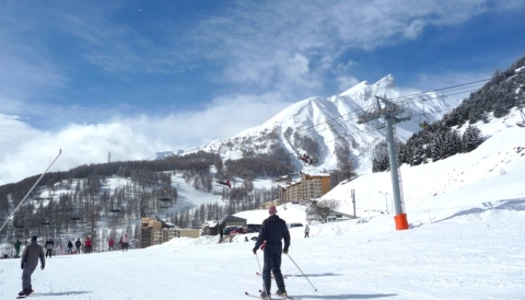 "gentianes" nevű alsó kék pálya