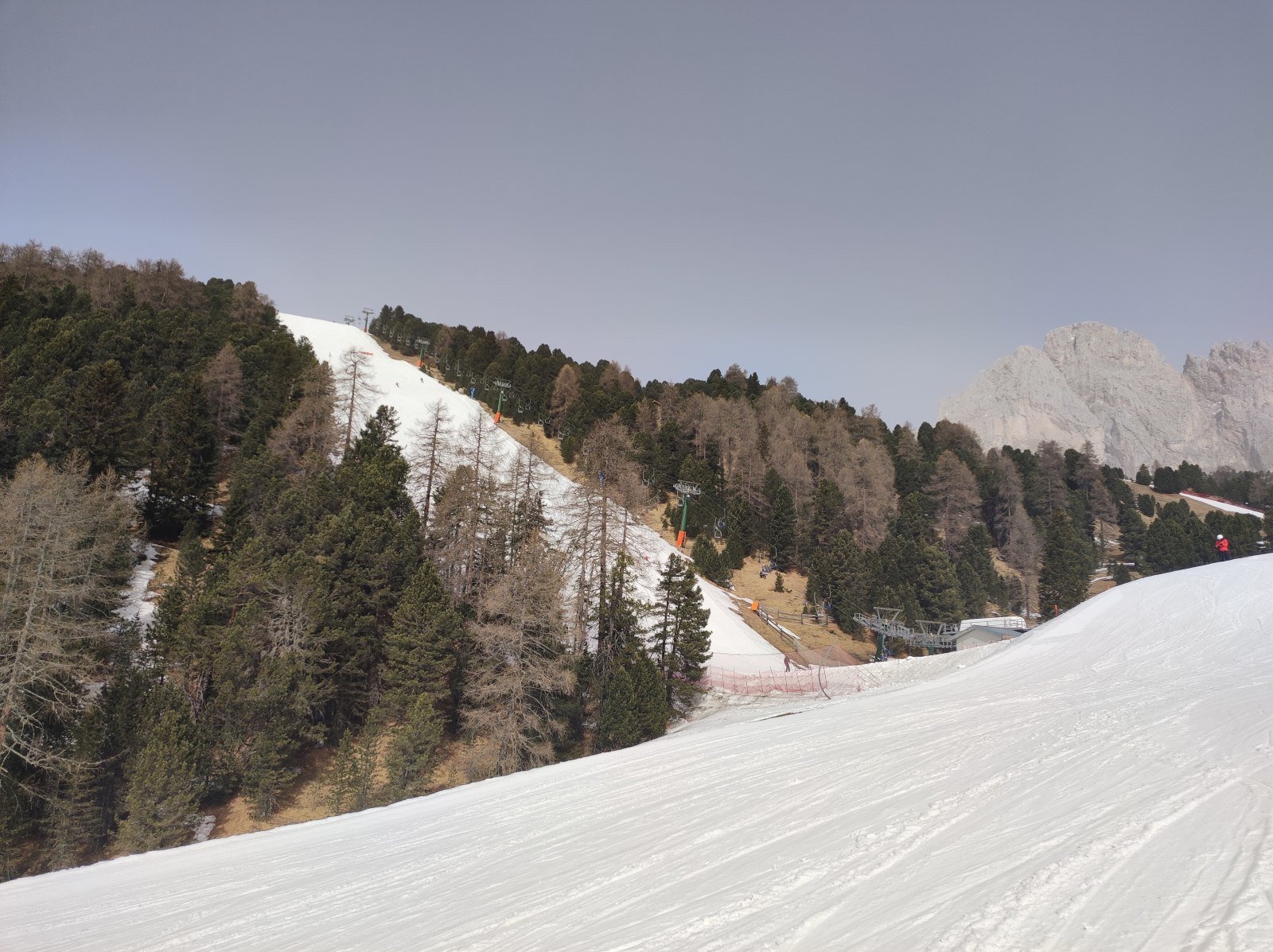 A Col Raiser-ről levezető fekete pálya