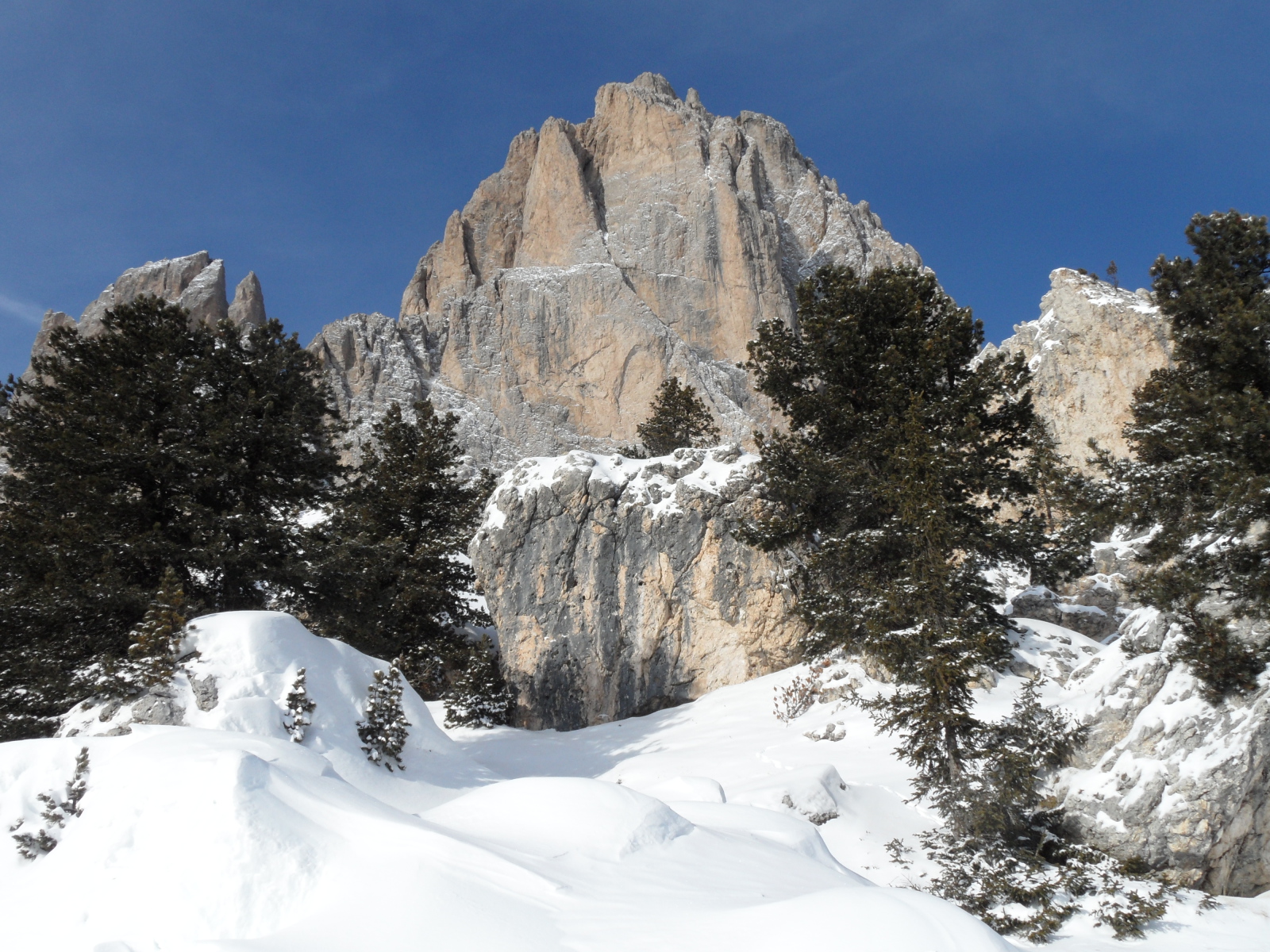 Sella Ronda - Sassolungo a Passo Sella-ról