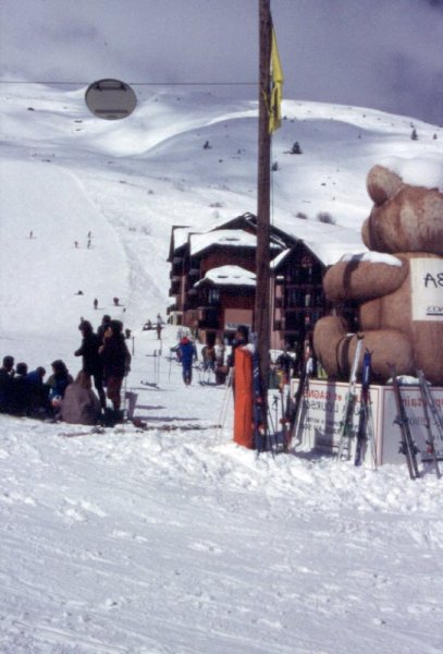 Jeux lift a házunk elől