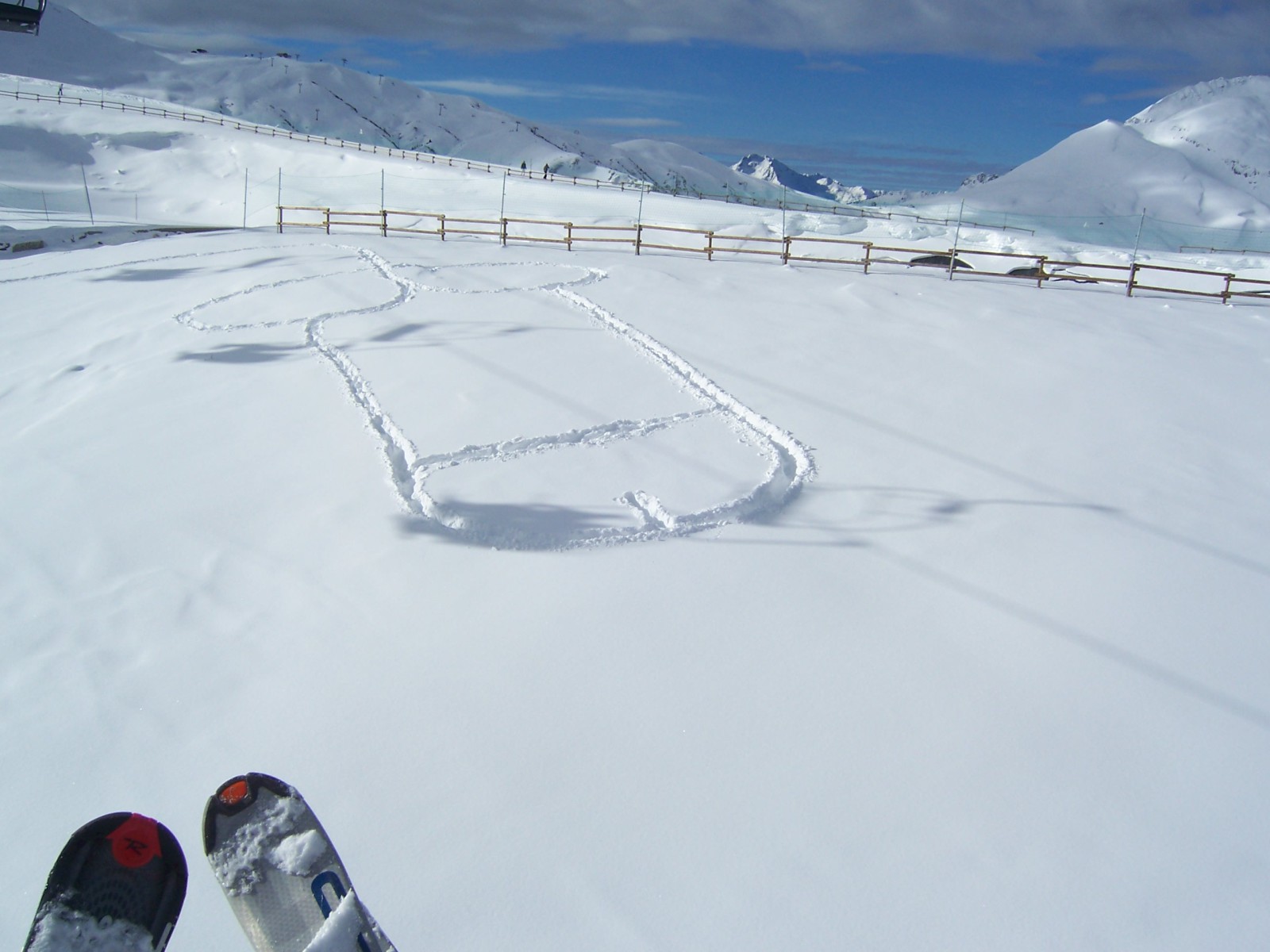 Kreativitás és aberráció egyben.