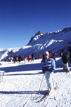 2020 m pont. Háttérbena Gr.Nielard (2551 m)