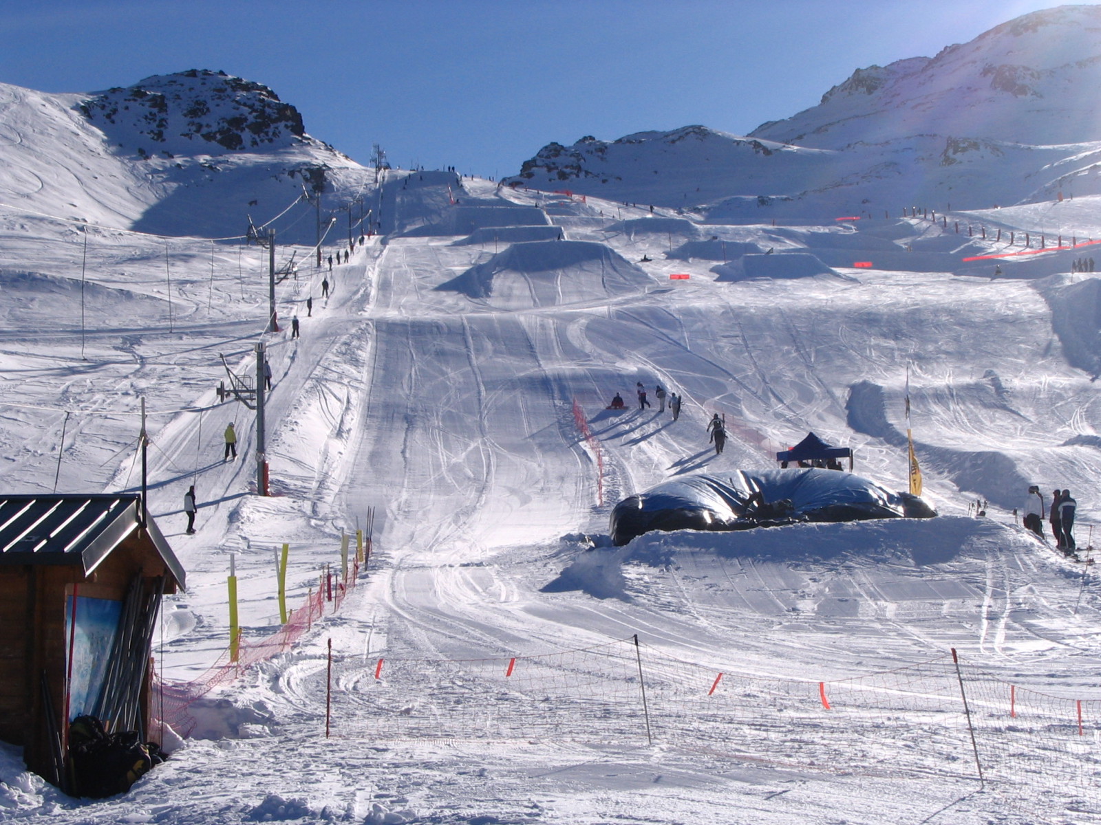 Boardercross pálya és Big Air Jump gyakorló