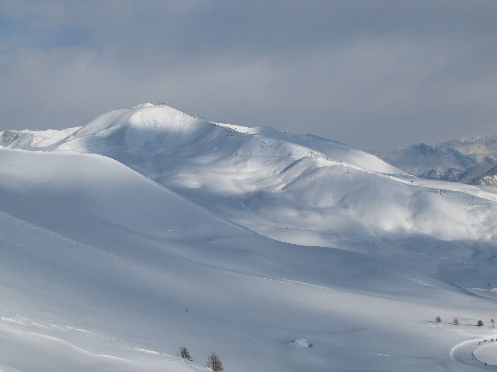 Szemben a La Mayt (2580 m)