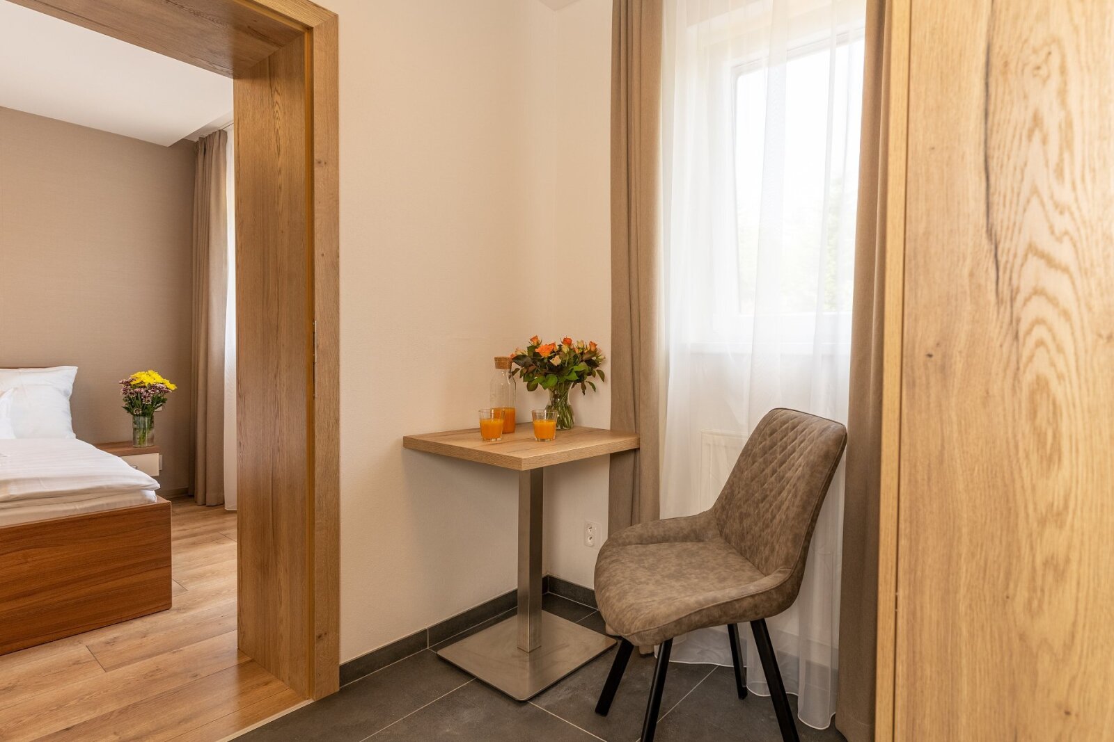 Erkélyes kétágyas szoba