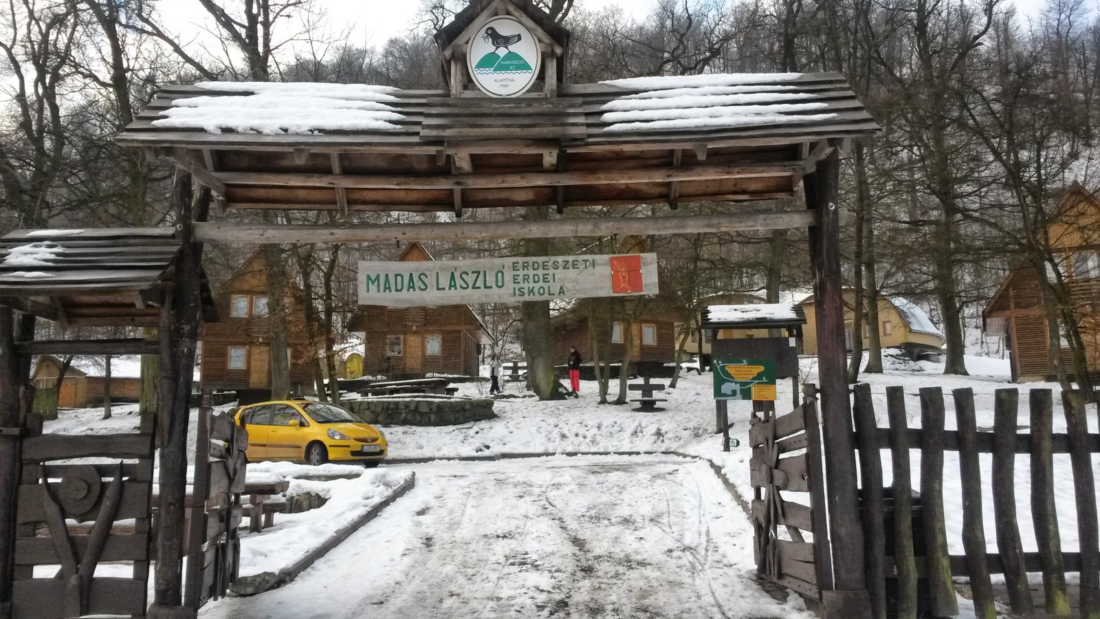 Pályaszállás - téliesített bungalók a Visegrádi sípályánál