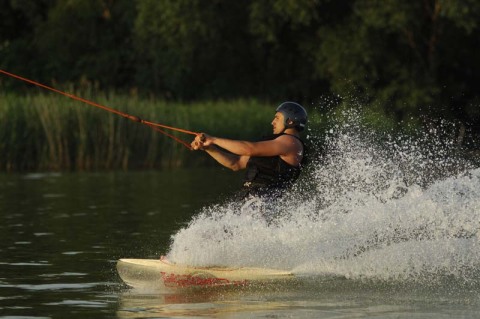 Vízisí és wakeboard pálya - Vonyarcvashegy
