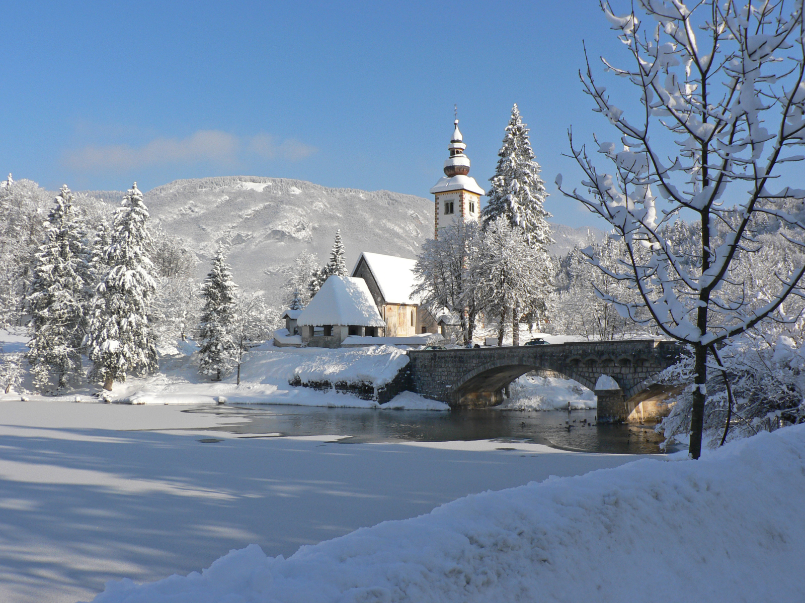 Bohinj-church-of-st-John-the-Baptist.jpg