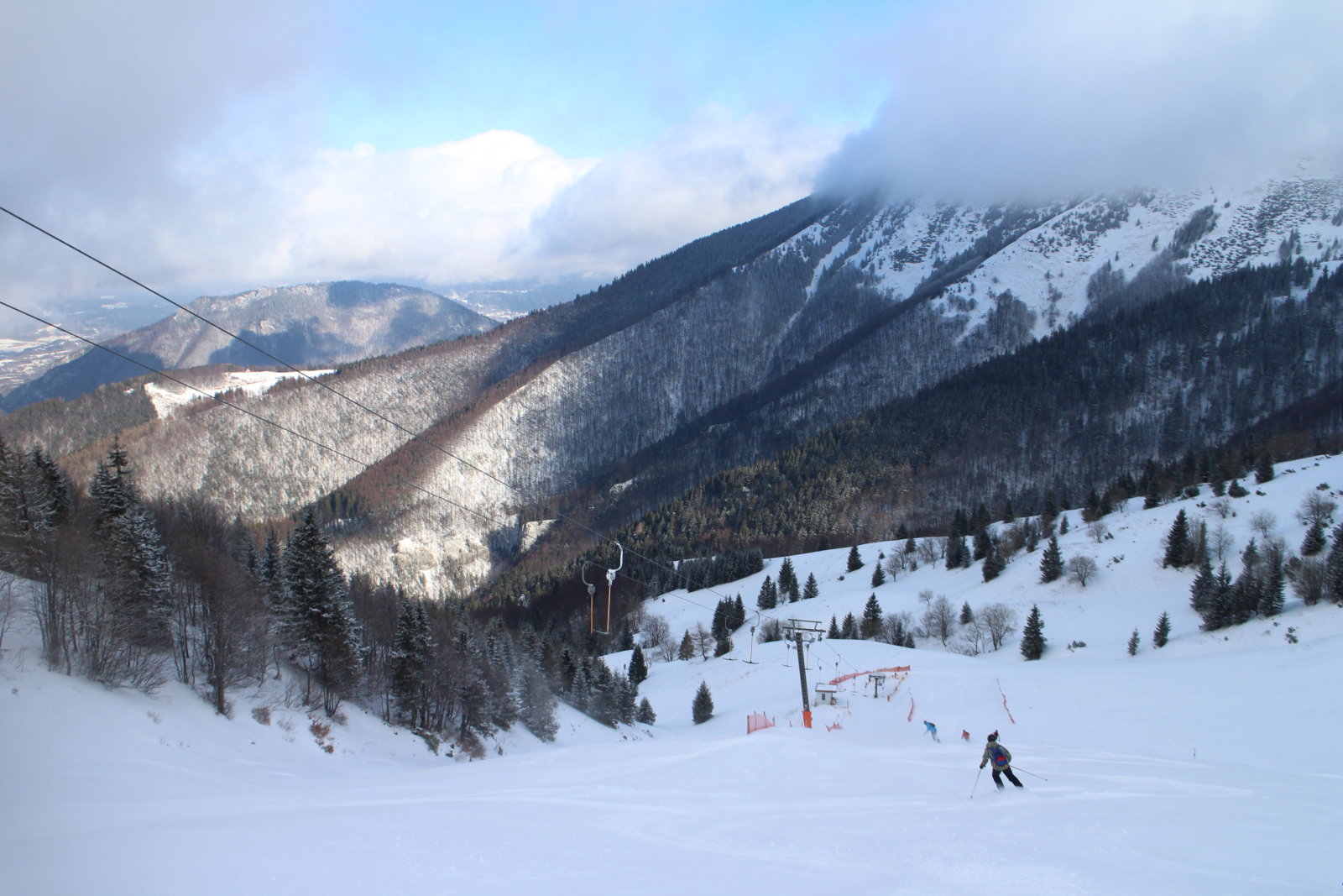 Vrátna / Chleb - a 2a/2b fekete pálya friss hóban
