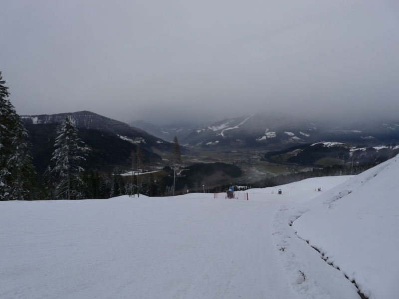 A völgyben nincs hó