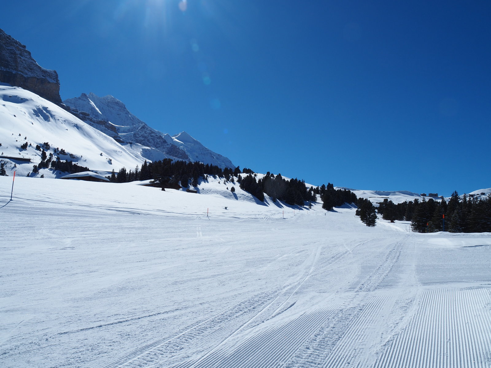 völgybe vezető kék pálya