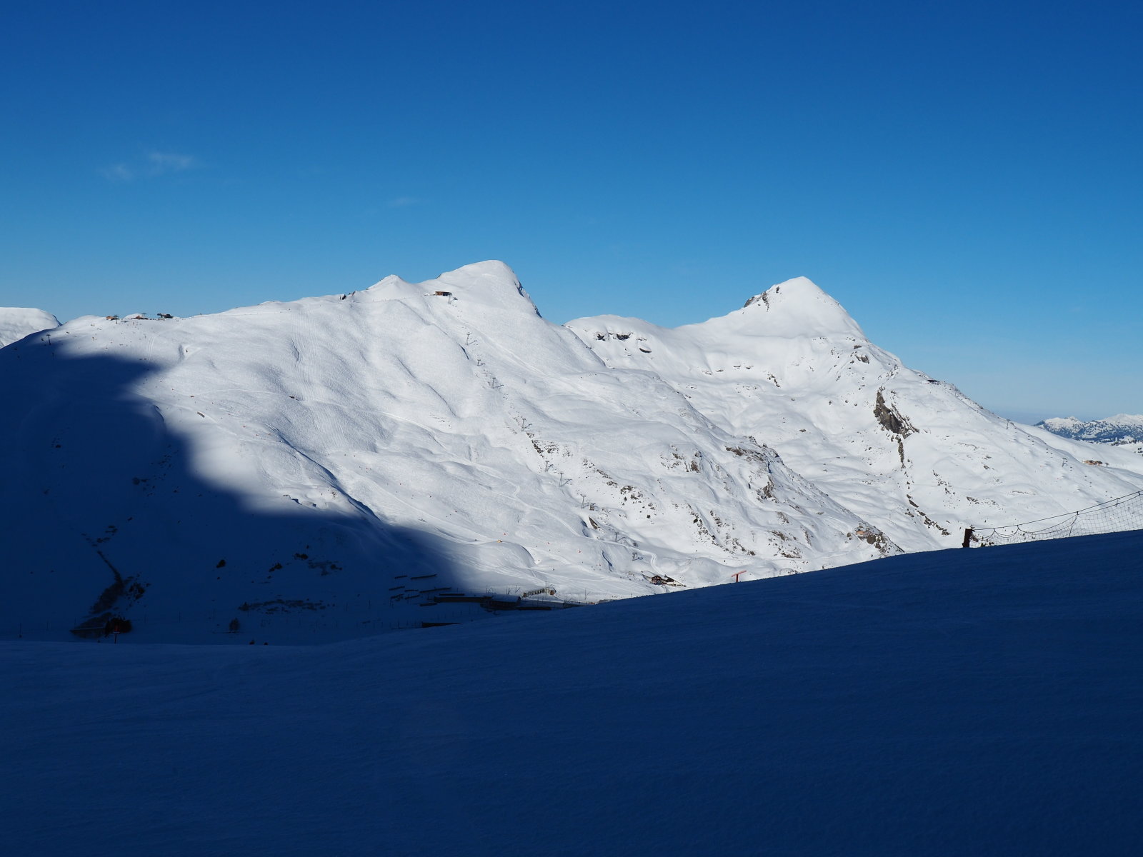 a napsütötte oldal