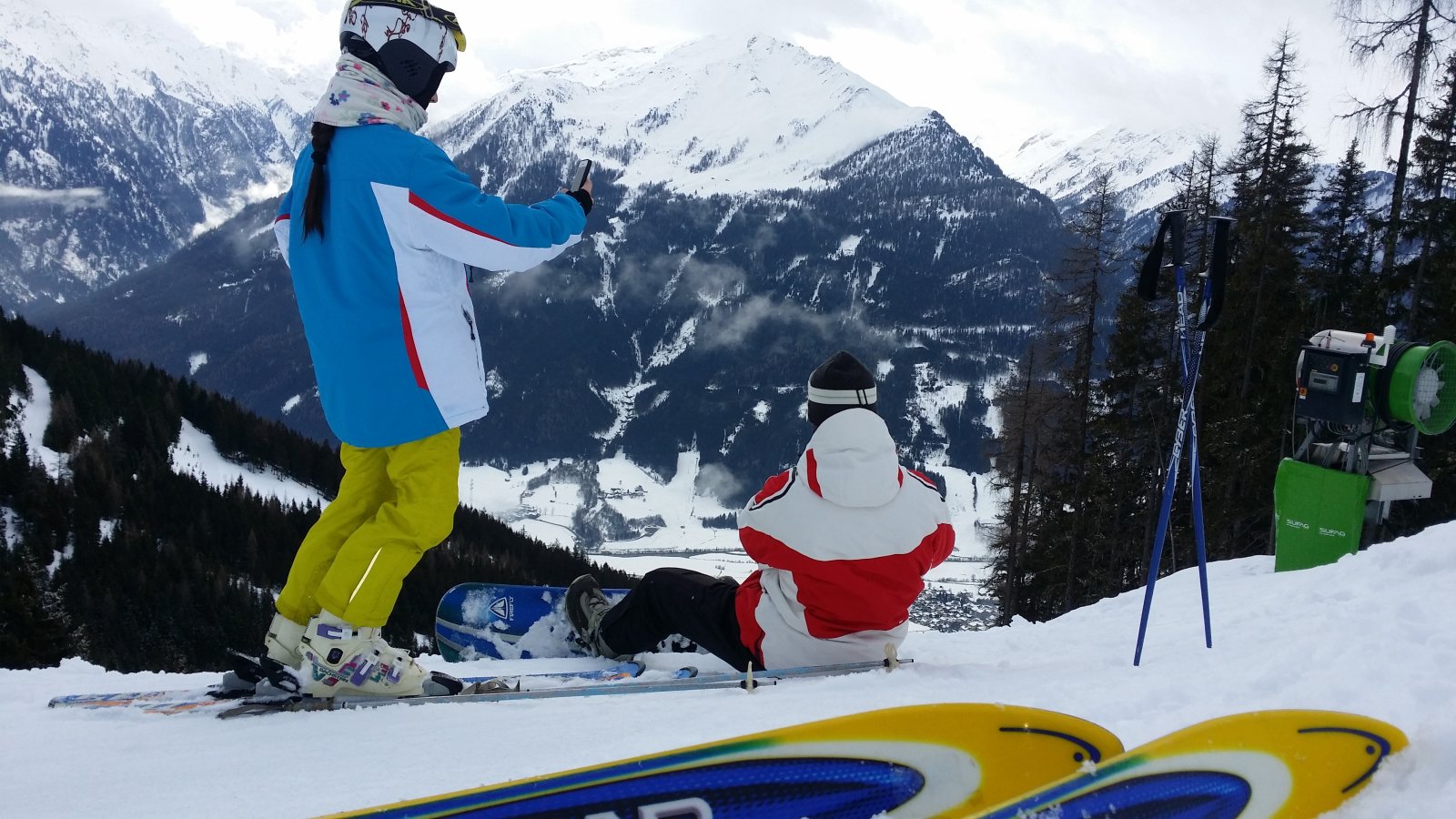 Este hazafelé. Csend és szép kilátás!